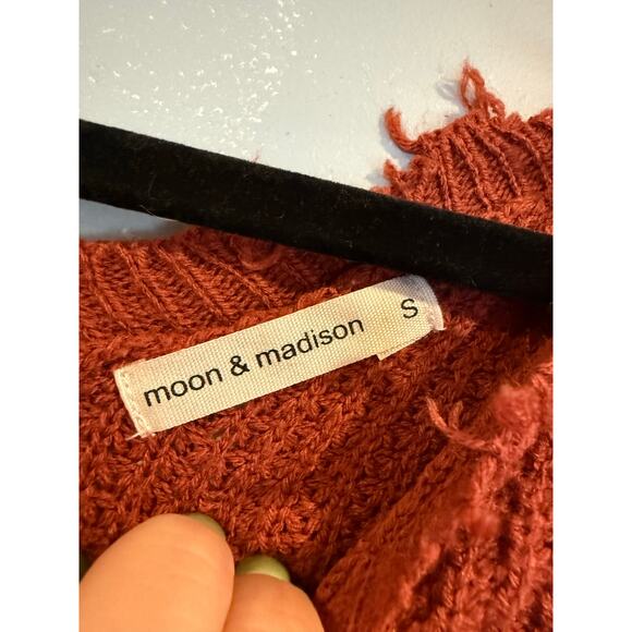 Moon & Madison Distressed Waffle Knit Sweater - Rust Orange - Size S - Picture 3 of 3